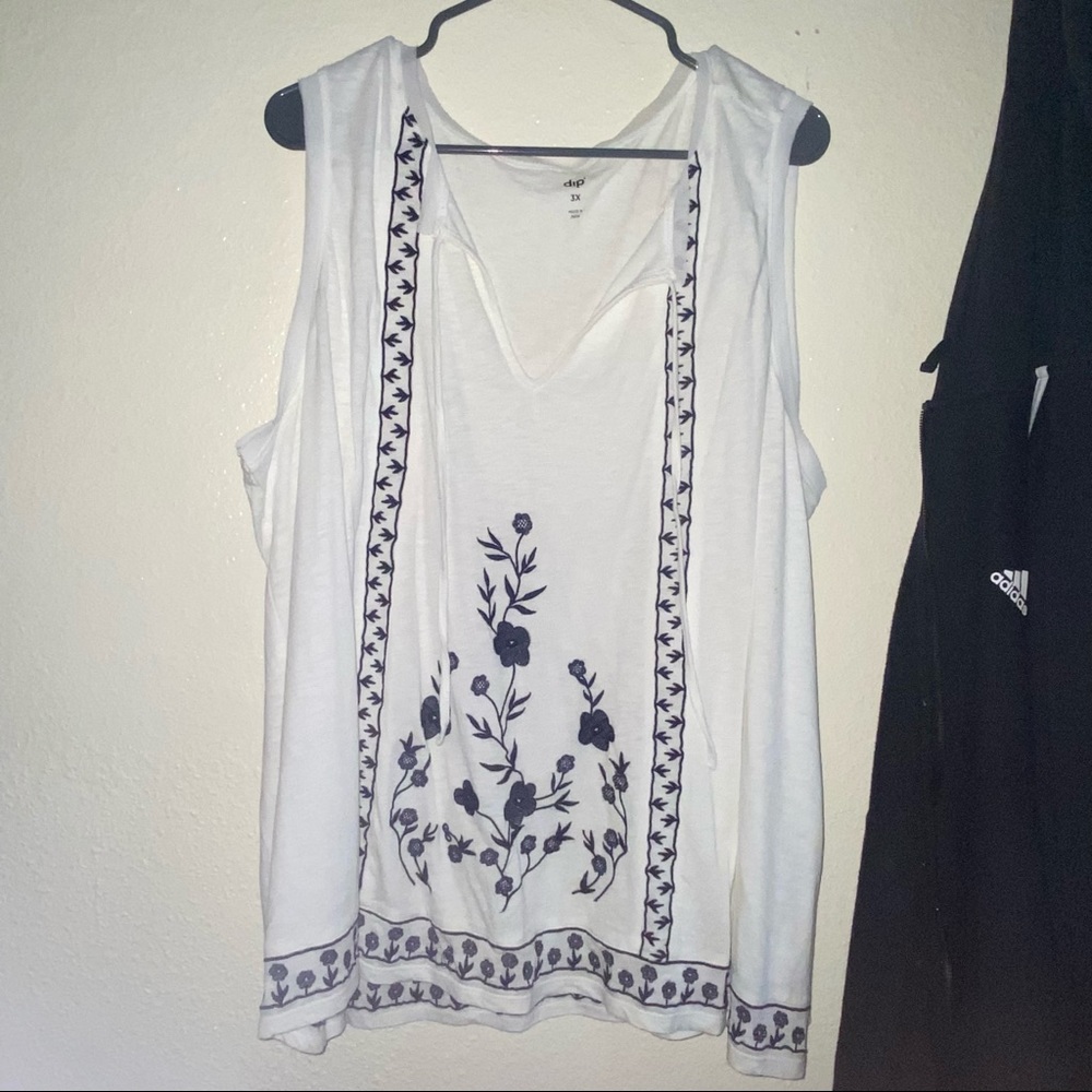 Beautiful embroidery tank